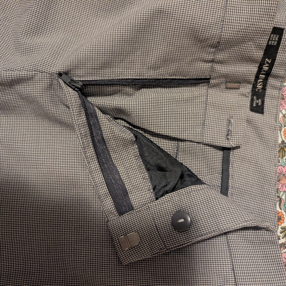 Pants bundle - Picture 5 of 8